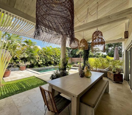 location saisonniere a saint gilles les bains : villa delisle