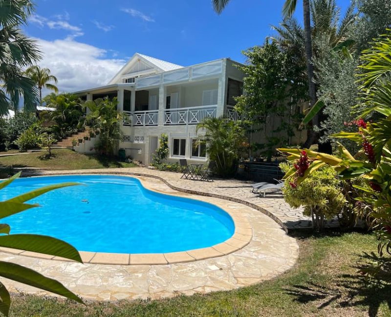 villa talipots à la réunion avec piscine